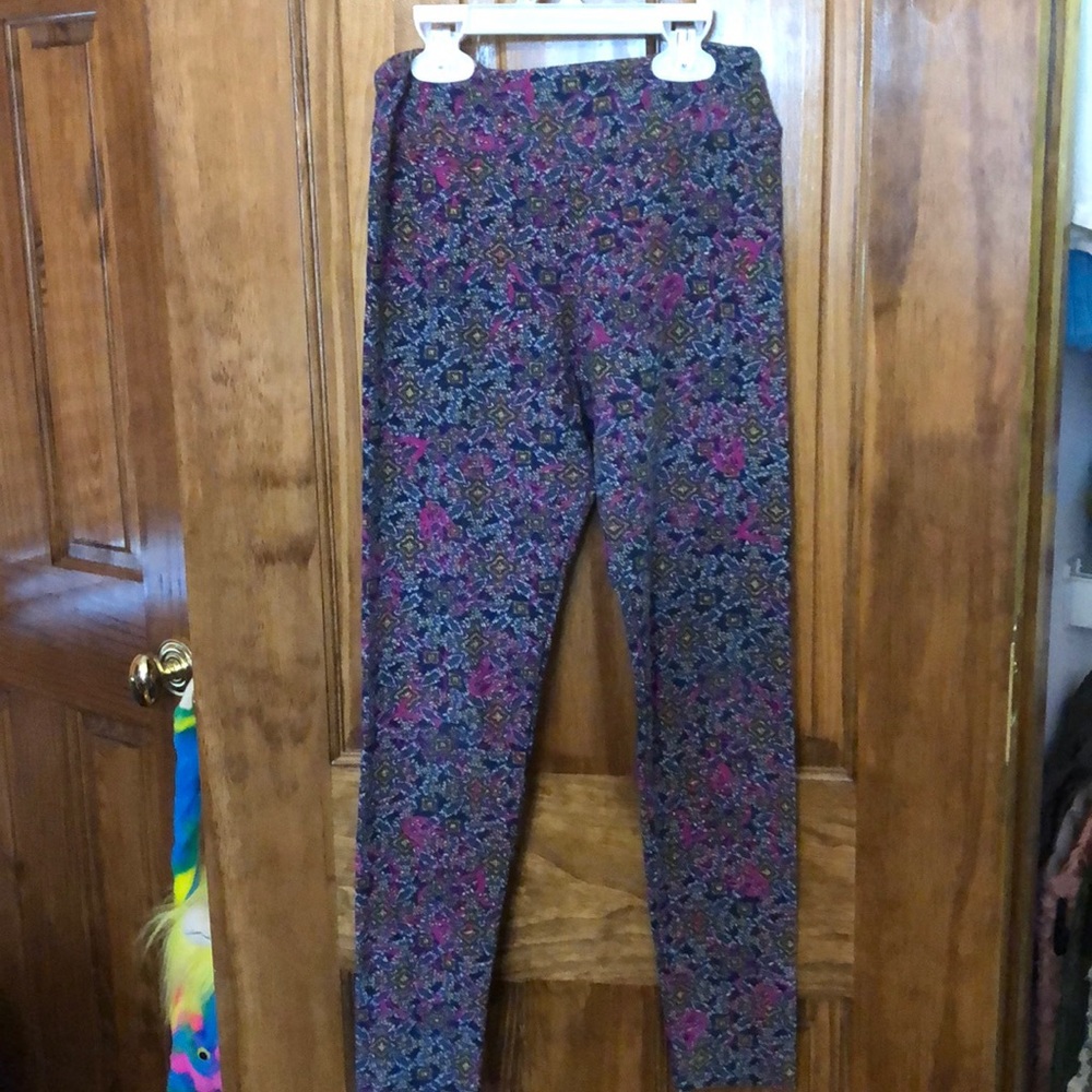 LulaRoe tween leggings